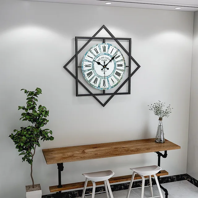 Geometric Design Modern Metal Wall Clock