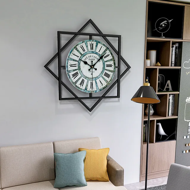 Geometric Design Modern Metal Wall Clock