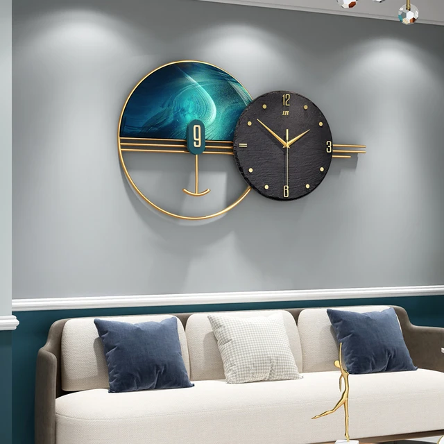 Gradient Design Modern Metal Wall Clock