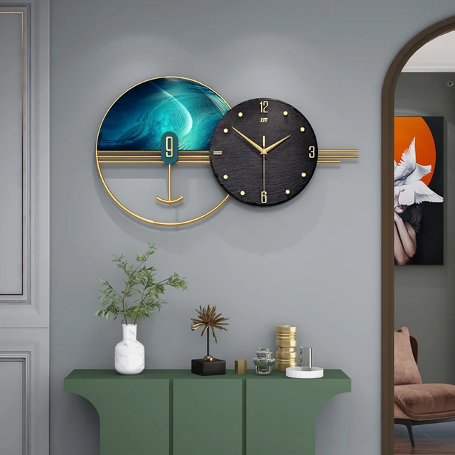 Gradient Design Modern Metal Wall Clock