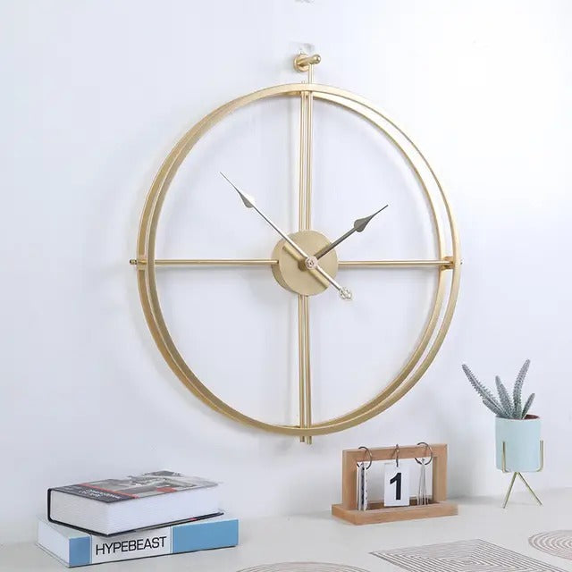 Round Clock Design Metal Wall Art