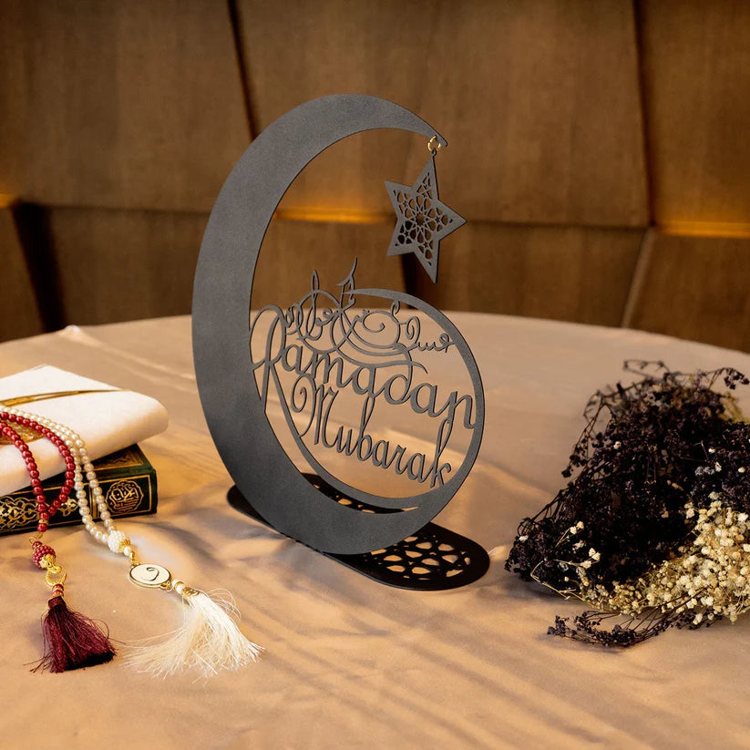 Ramadan Kareem Metal Tabletop Décor